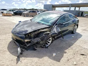 Tesla Model 3 2018