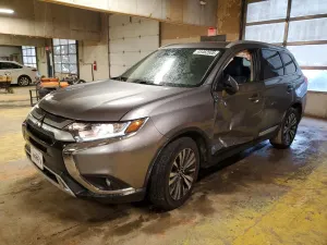 Mitsubishi Outlander 2.4L 4 2020