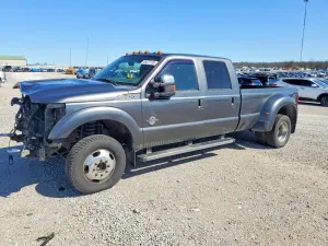 Ford F-350 6.7L 8 2015