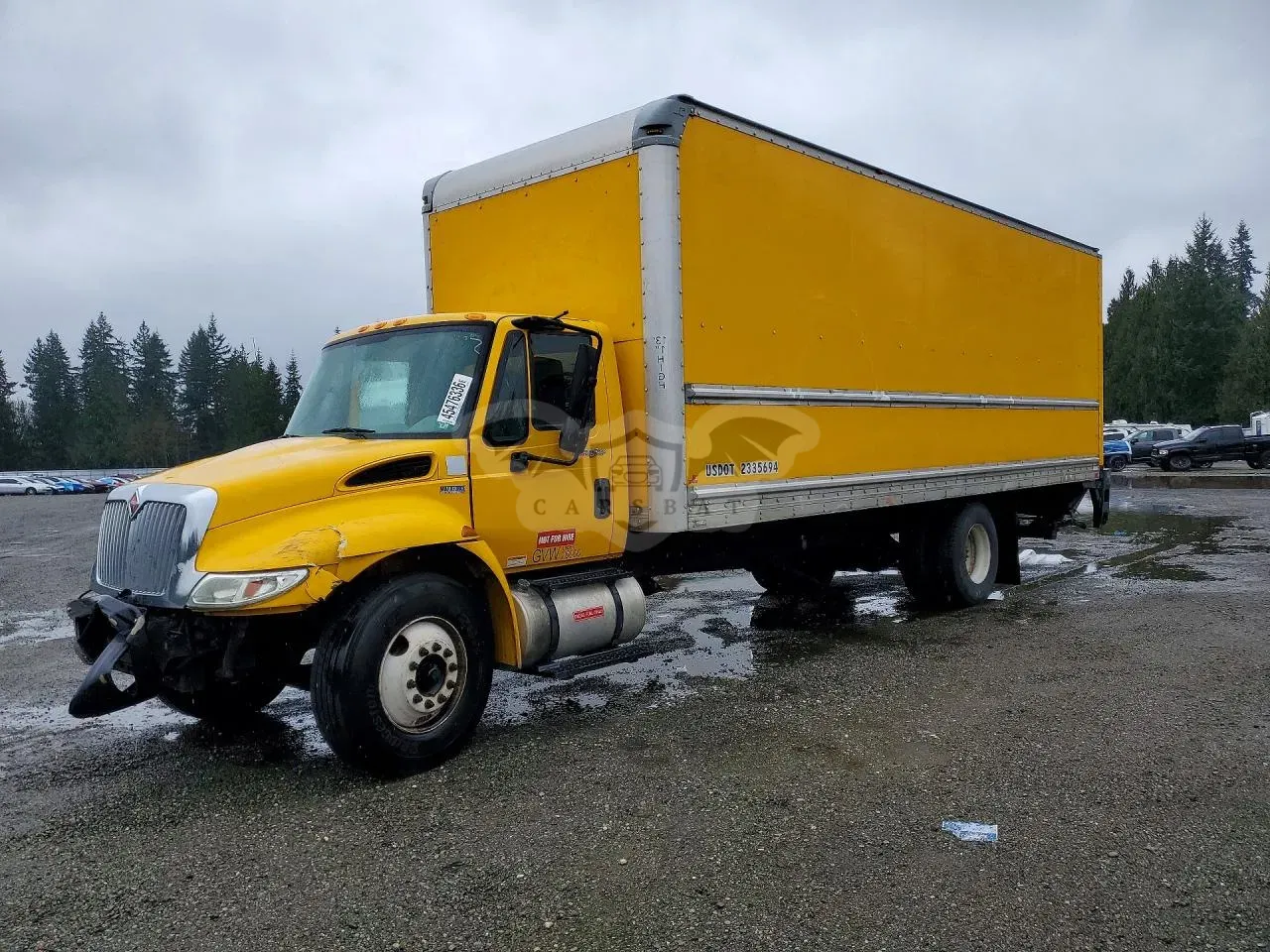 International DuraStar / 4000 7.6L 6 2013