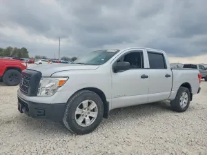 Nissan Titan 5.6L 8 2017