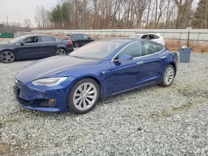 Tesla Model S 2016
