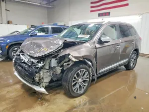 Mitsubishi Outlander 3.0L 6 2016