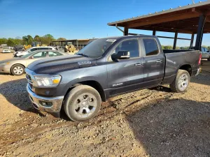 RAM 1500 5.7L 8 2019