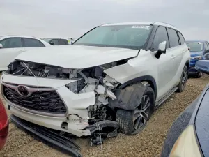 Toyota Highlander 3.5L 6 2021