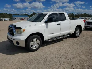 Toyota Tundra 4.6L 8 2012