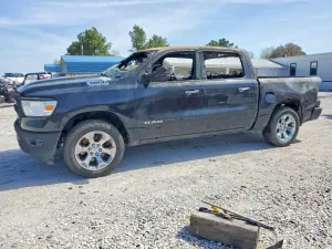 RAM 1500 5.7L 8 2019