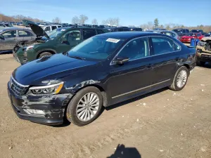 Volkswagen Passat 1.8L 4 2017