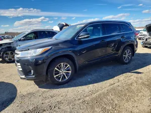 Toyota Highlander 3.5L 6 2018