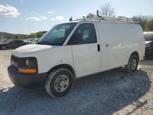 Chevrolet Express 4.8L 8 2013