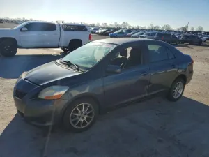 Toyota Yaris 1.5L 4 2011
