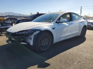 Tesla Model 3 2024