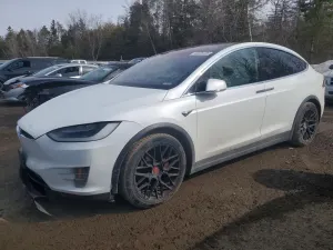 Tesla Model X 2018