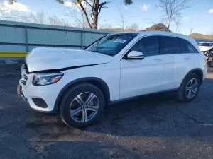 Mercedes-Benz GLC 2.0L 4 2019