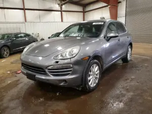 Porsche Cayenne 3.6L 6 2012