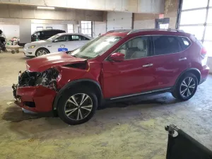 Nissan Rogue 2.5L 4 2017