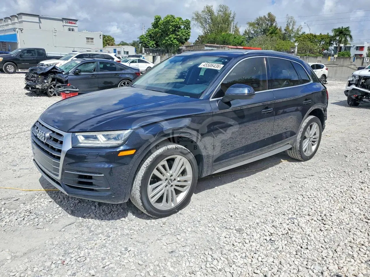 Audi Q5 2.0L 4 2018