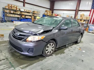 Toyota Corolla 1.8L 4 2013