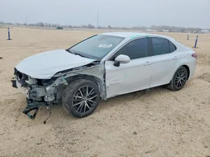 Toyota Camry 2.5L 4 2022