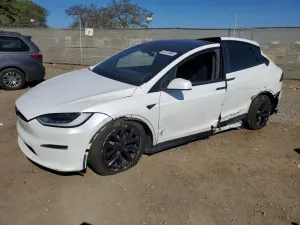 Tesla Model X 2022