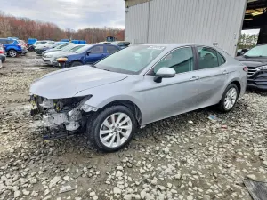 Toyota Camry 2.5L 4 2021