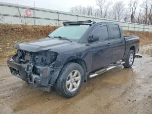 Nissan Titan 5.6L 8 2013