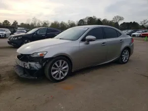 Lexus IS 2.0L 4 2016