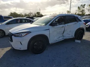 Infiniti QX50 2.0L 4 2019