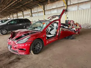 Tesla Model 3 2020