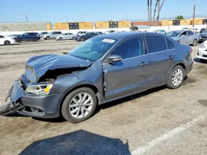 Volkswagen Jetta 1.8L 4 2014