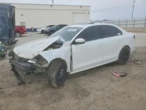 Volkswagen Jetta 1.4L 4 2017