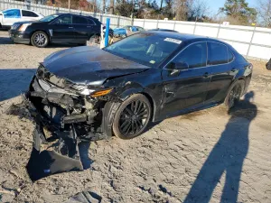 Toyota Camry 2.5L 4 2021