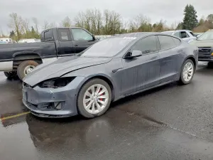Tesla Model S 2016