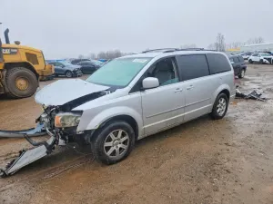 Chrysler Town & Country 3.8L 6 2010