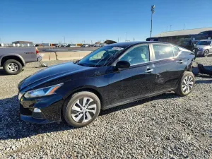 Nissan Altima 2.5L 4 2019