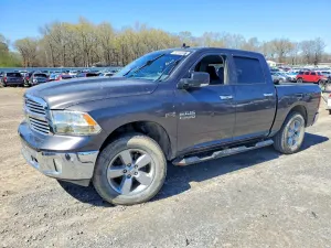 RAM 1500 5.7L 8 2017