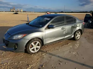 Mazda 3 2.0L 4 2013