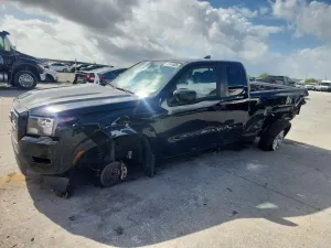 Nissan Frontier 3.8L 6 2023