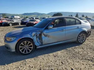 BMW 3 Series 3.0L 6 2011