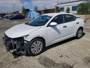 Nissan Sentra 2.0L 4 2025