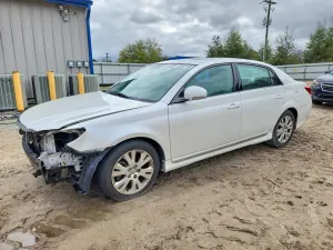 Toyota Avalon 3.5L 6 2011
