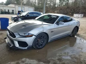 Ford Mustang 2.3L 4 2019