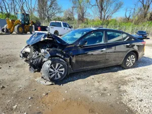 Nissan Altima 2.5L 4 2021