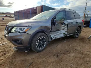 Nissan Pathfinder 3.5L 6 2020