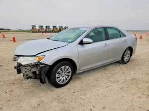 Toyota Camry 2.5L 4 2014