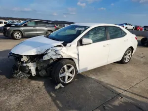 Toyota Corolla 1.8L 4 2015