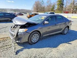 Toyota Camry 2.5L 4 2014