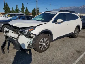 Subaru Outback 2.5L 4 2021