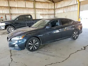 Nissan Altima 2.5L 4 2021