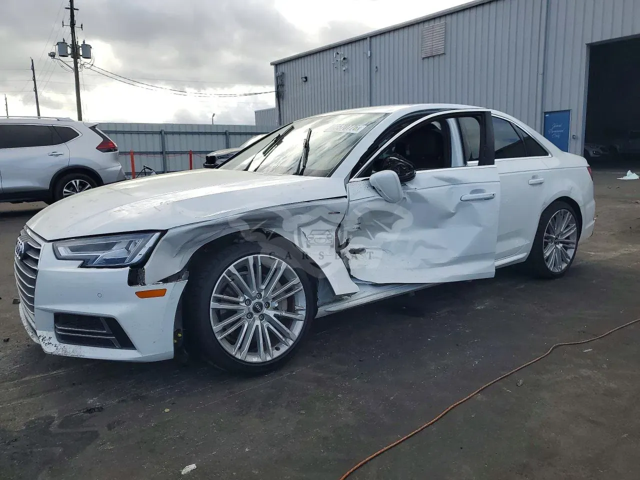 Audi A4 2.0L 4 2017